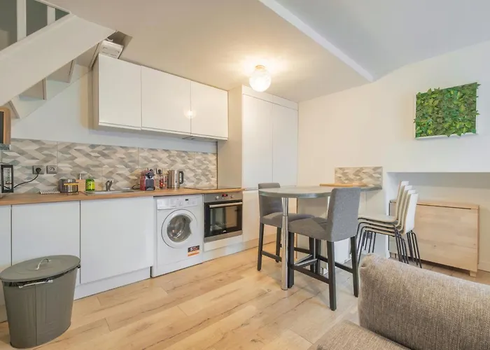 Triplex Cosy